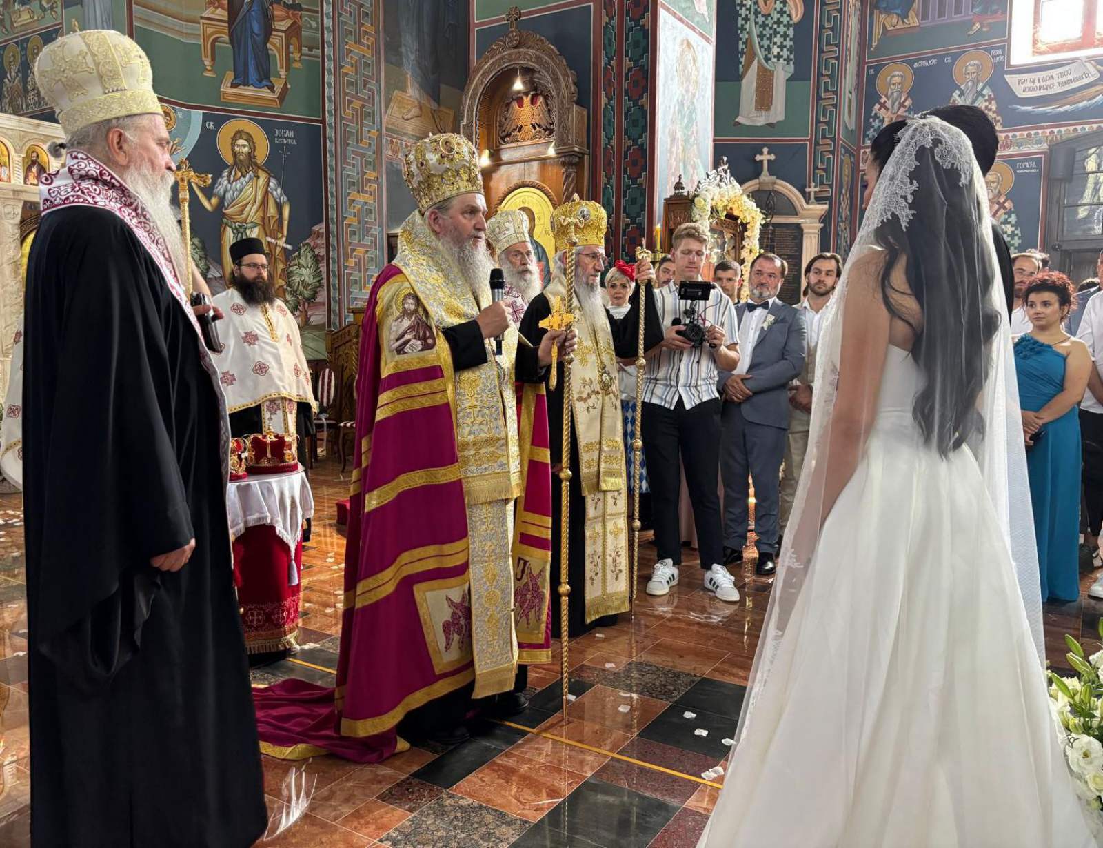 СВЕТА ТАЈНА БРАКА У КРАГУЈЕВЦУ